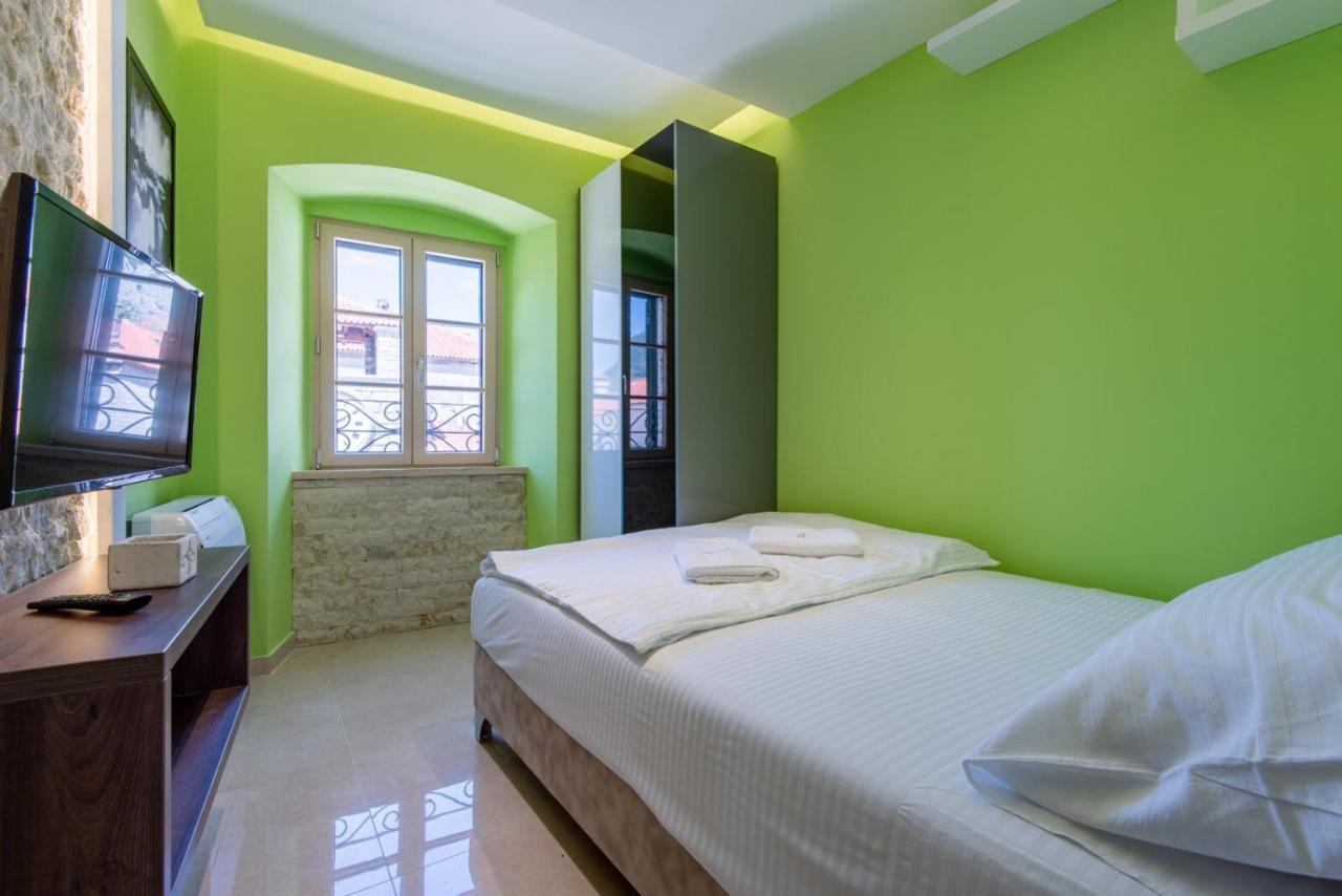 Apartman365Kotor Buitenkant foto